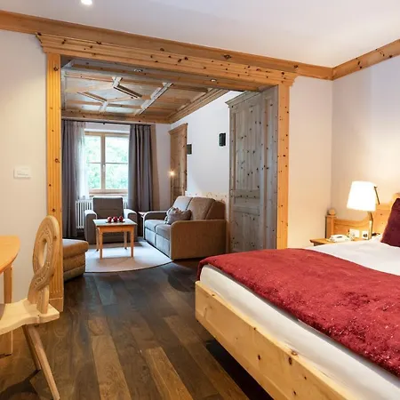 Romantik Oberwirt 4* مارلينغو